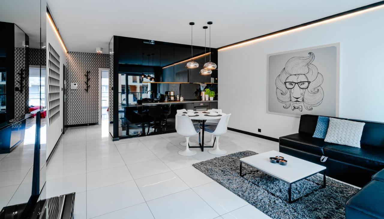 Apartamenty Homely Place Serce Poznania - Stary Rynek - Parking Ngoại thất bức ảnh