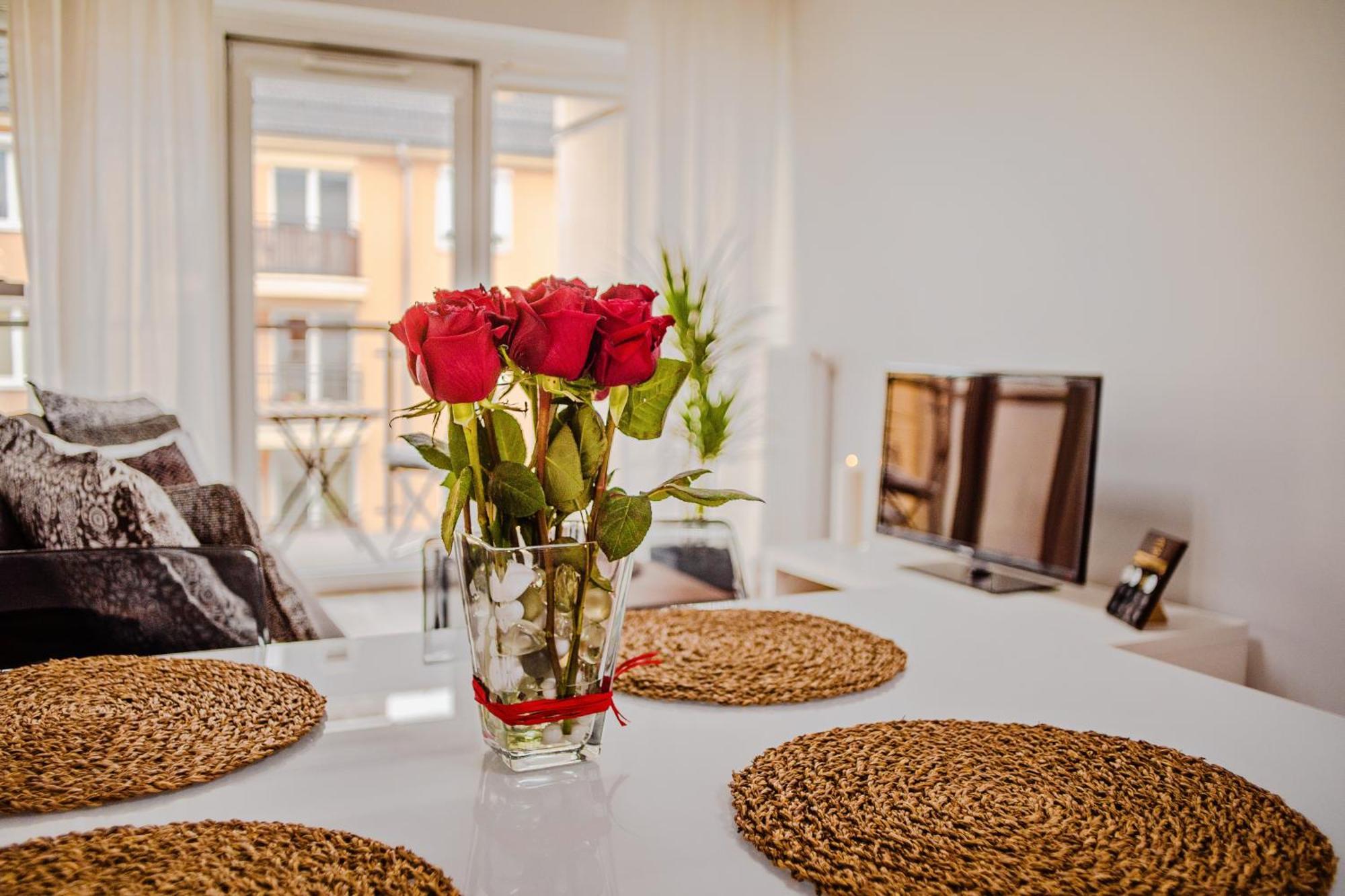 Apartamenty Homely Place Serce Poznania - Stary Rynek - Parking Phòng bức ảnh