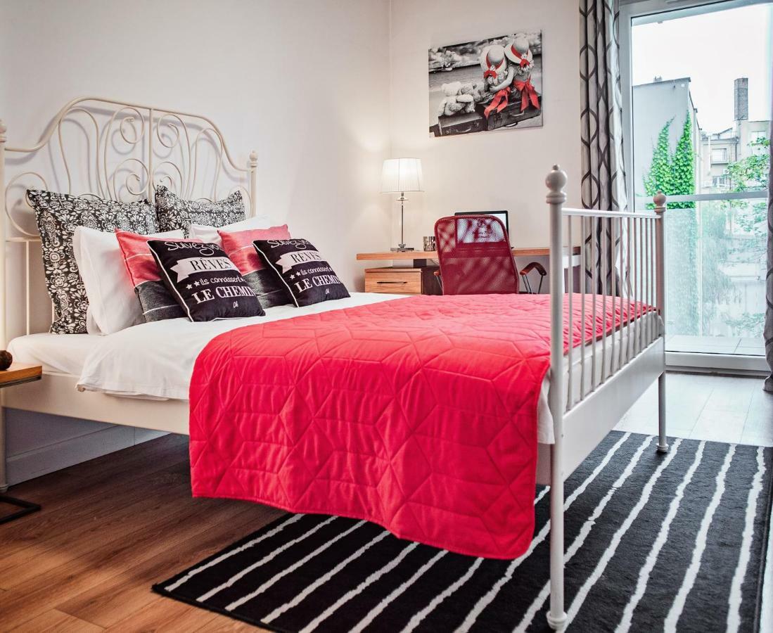 Apartamenty Homely Place Serce Poznania - Stary Rynek - Parking Ngoại thất bức ảnh