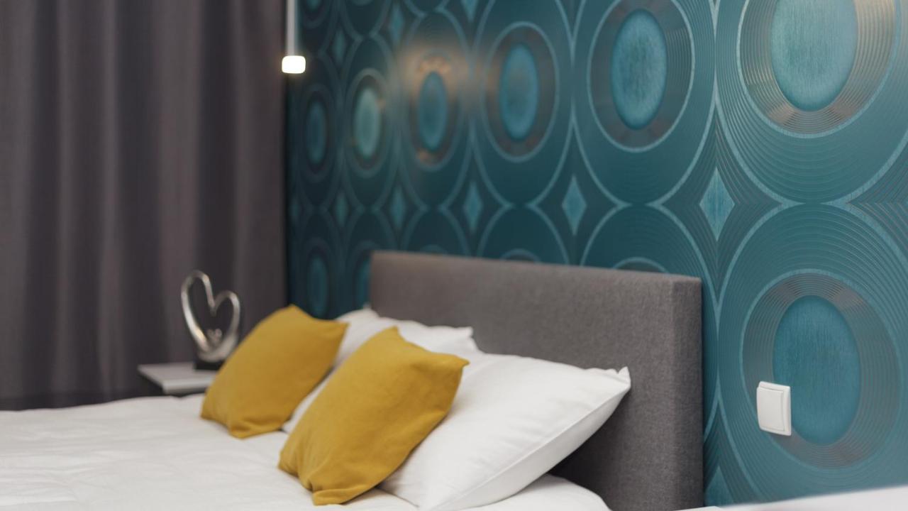 Apartamenty Homely Place Serce Poznania - Stary Rynek - Parking Phòng bức ảnh